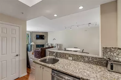 16940 Chatsworth Street #211, Granada Hills, CA 91344 - Photo 10
