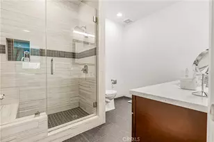 16940 Chatsworth St, Granada Hills, CA 91344 - Photo 16