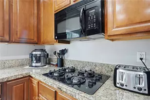 7202 Boulder Falls Ct, Bakersfield, CA 93312 - Photo 46
