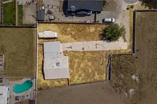 1047 E Lingard St, Lancaster, CA 93535 - Photo 8