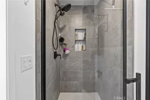 19329 Santa Maria Dr, Newhall, CA 91321 - Photo 36