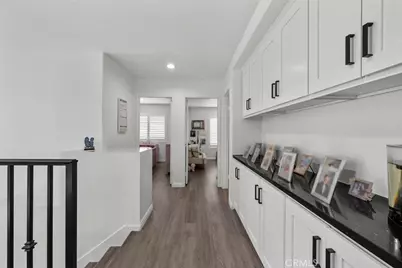 19329 Santa Maria Drive, Newhall, CA 91321 - Photo 22