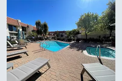 6223 Nita, Woodland Hills, CA 91367 - Photo 2