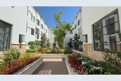288 S Oakland #103, Pasadena, CA 91101 - Photo 2