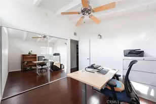 19843 Delano, Woodland Hills, CA 91367 - Photo 20