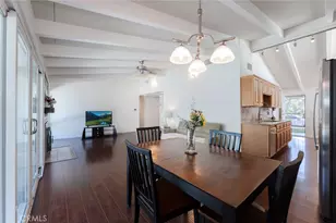 19843 Delano, Woodland Hills, CA 91367 - Photo 8