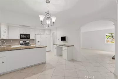16939 Highfalls, Canyon Country, CA 91387 - Photo 6