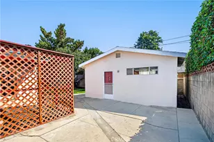 4950 Garden Grove, Tarzana, CA 91356 - Photo 18