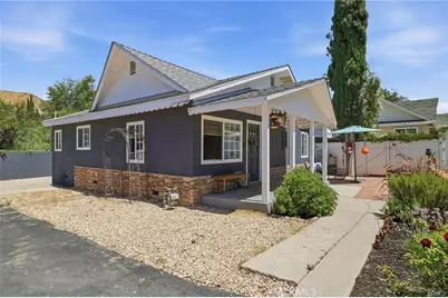 16775 Sierra Highway, Canyon Country, CA 91351 - Photo 2