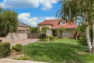 23549 Cherry, Newhall, CA 91321 - Photo 4