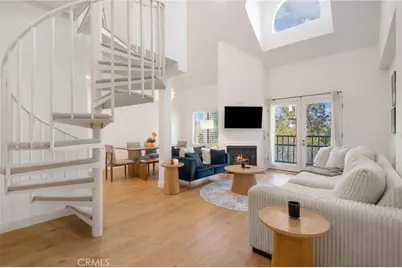 13220 Valleyheart Drive #305, Studio City, CA 91604 - Photo 1