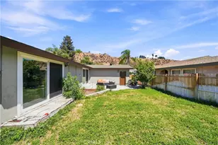 31977 Quartz Ln, Castaic, CA 91384 - Photo 28