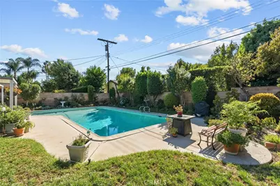 8941 Gloria Avenue, North Hills, CA 91343 - Photo 40