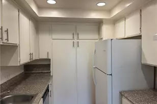 12830 Burbank, Valley Village, CA 91607 - Photo 12