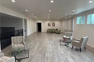 12830 Burbank, Valley Village, CA 91607 - Photo 26