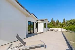 23262 Gonzales Dr, Woodland Hills, CA 91367 - Photo 52