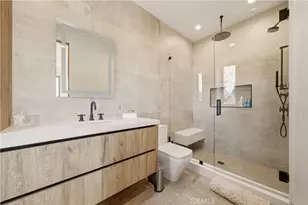 23262 Gonzales Dr, Woodland Hills, CA 91367 - Photo 42