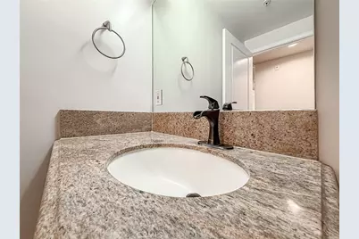 4724 Kester #109, Sherman Oaks, CA 91403 - Photo 26