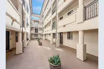 4724 Kester #109, Sherman Oaks, CA 91403 - Photo 4