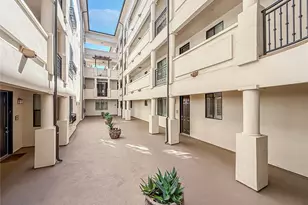 4724 Kester, Sherman Oaks, CA 91403 - Photo 4
