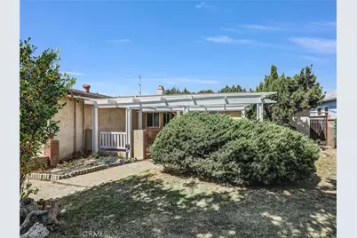 11925 Truro Avenue, Hawthorne, CA 90250 - Photo 6