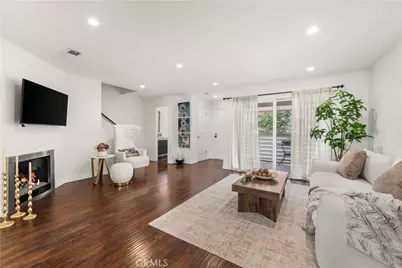 18333 Hatteras #6, Tarzana, CA 91356 - Photo 8