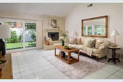23533 Via Castanet, Valencia, CA 91355 - Photo 4