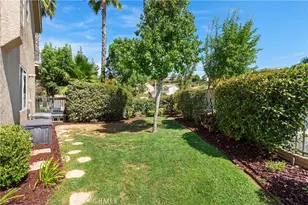 29944 Shadow Pl, Castaic, CA 91384 - Photo 40