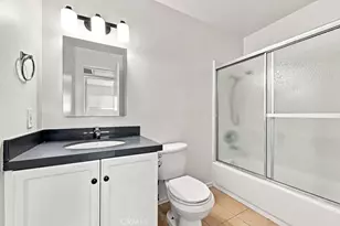 18350 Hatteras, Tarzana, CA 91356 - Photo 14