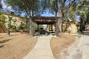 18350 Hatteras, Tarzana, CA 91356 - Photo 38