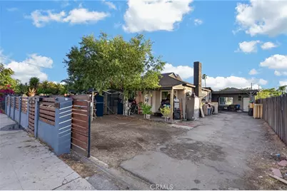 11081 De Garmo, Pacoima, CA 91331 - Photo 2