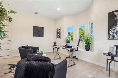 8149 Saint Clair Avenue, North Hollywood, CA 91605 - Photo 14