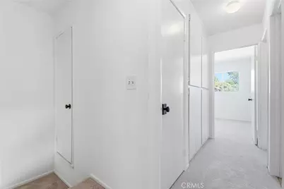 26853 Avenida Terraza, Saugus, CA 91350 - Photo 16