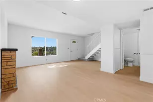 26853 Avenida Terraza, Saugus, CA 91350 - Photo 4