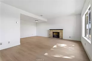 26853 Avenida Terraza, Saugus, CA 91350 - Photo 2