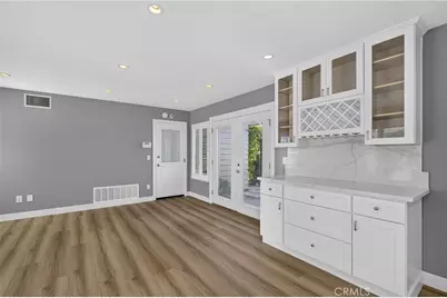 25906 Bellis Drive, Valencia, CA 91355 - Photo 12