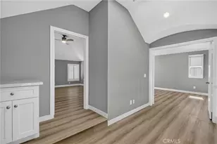 25906 Bellis Dr, Valencia, CA 91355 - Photo 18