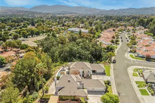 25906 Bellis Dr, Valencia, CA 91355 - Photo 38