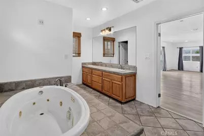 34716 Violan Street, Acton, CA 93510 - Photo 38