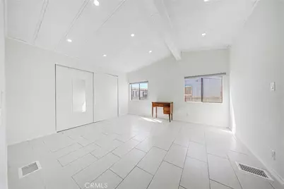 2545 E Avenue I #17, Lancaster, CA 93535 - Photo 24
