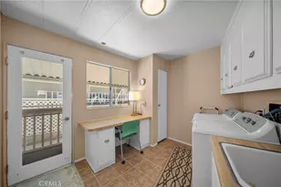 27730 Starlight Ln, Castaic, CA 91384 - Photo 18