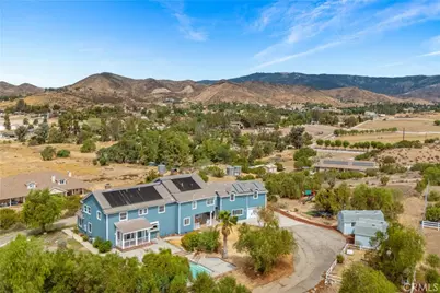 33247 Escondido Drive, Agua Dulce, CA 91390 - Photo 4