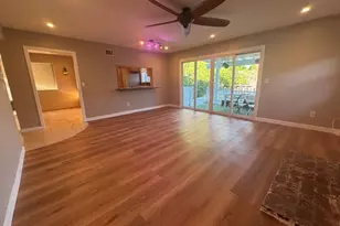 11116 Woodley, Granada Hills, CA 91344 - Photo 8