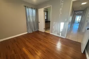 11116 Woodley, Granada Hills, CA 91344 - Photo 14