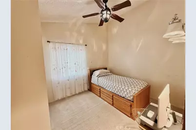 37913 Janus, Palmdale, CA 93550 - Photo 16