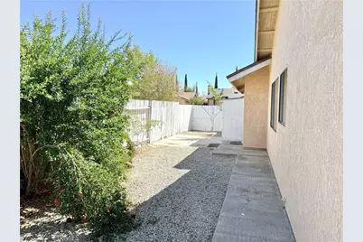 37913 Janus, Palmdale, CA 93550 - Photo 22