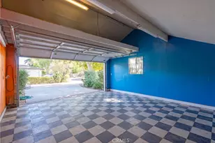 7032 Encino, Lake Balboa, CA 91406 - Photo 28