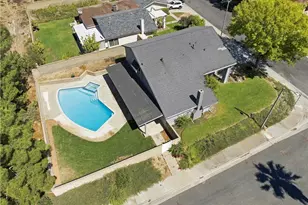 23002 La Granja, Valencia, CA 91354 - Photo 56