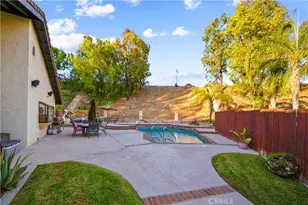 28083 Valcour Dr, Canyon Country, CA 91387 - Photo 44