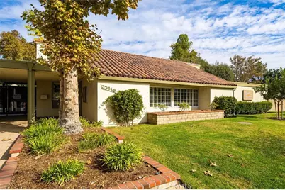 24020 Avenida Crescenta, Valencia, CA 91355 - Photo 38